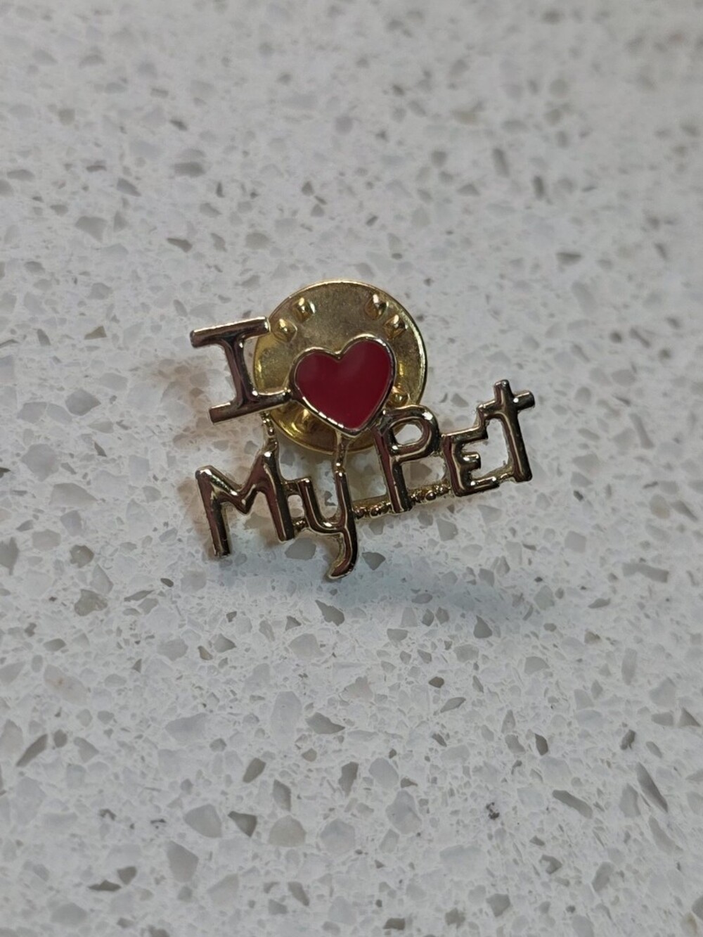 I ♥ My Pet Gold Tone Enamel Pin - Red Heart